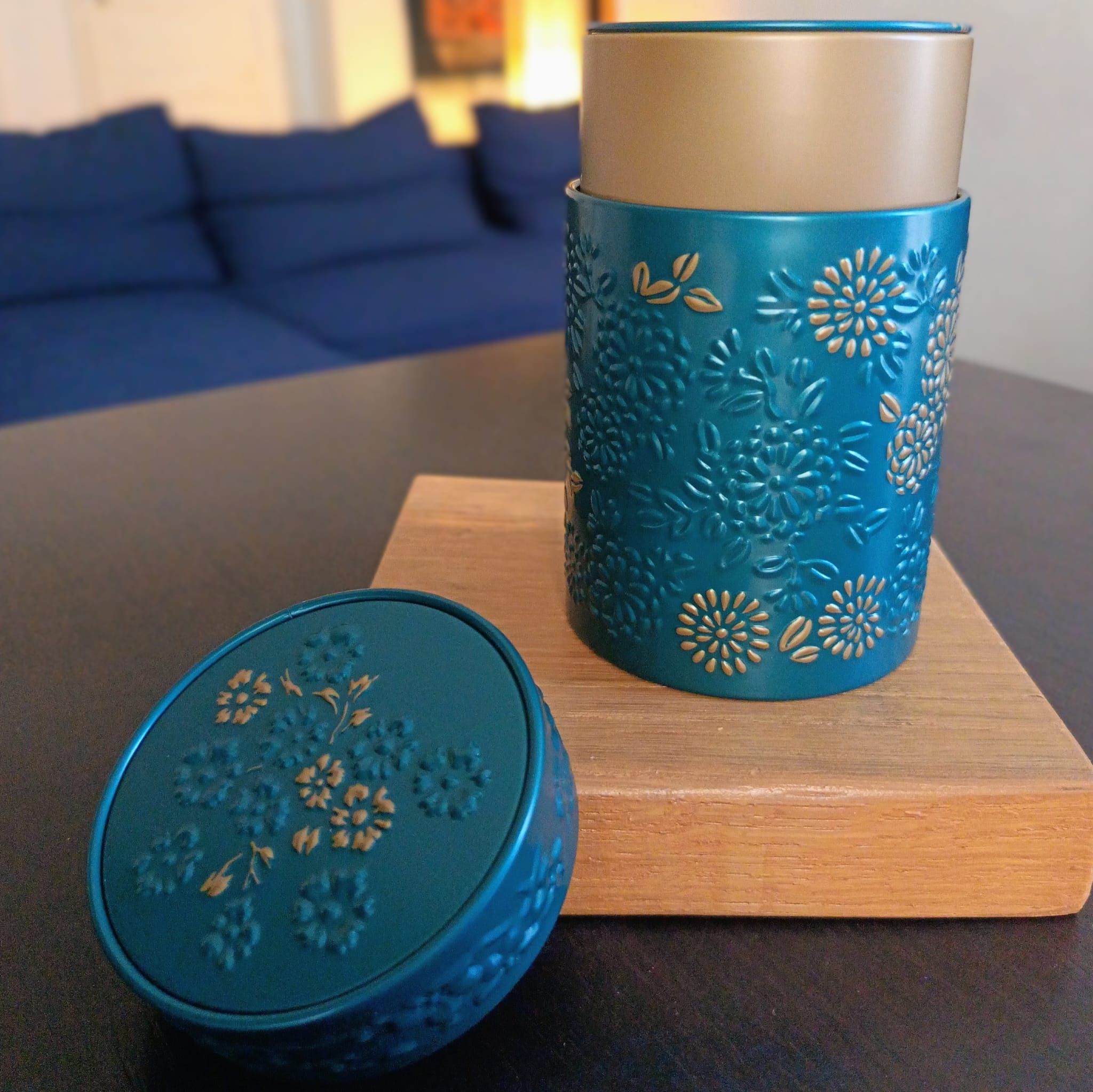 BOÎTE A THÉ MÉTALLIQUE YUMIKO BLEUE 150g Teavora