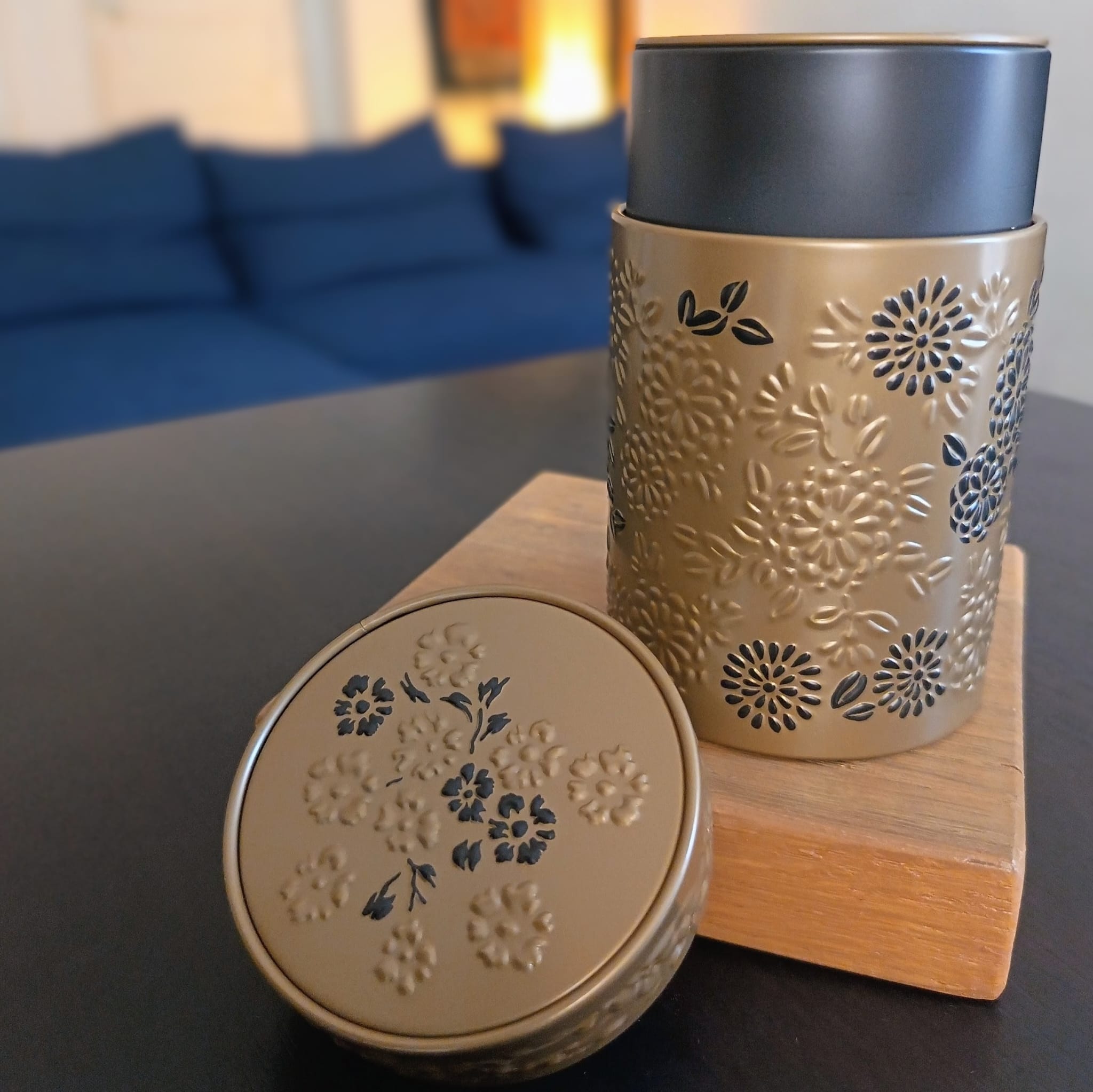 BOÎTE A THÉ MÉTALLIQUE YUMIKO MARRON 150g Teavora