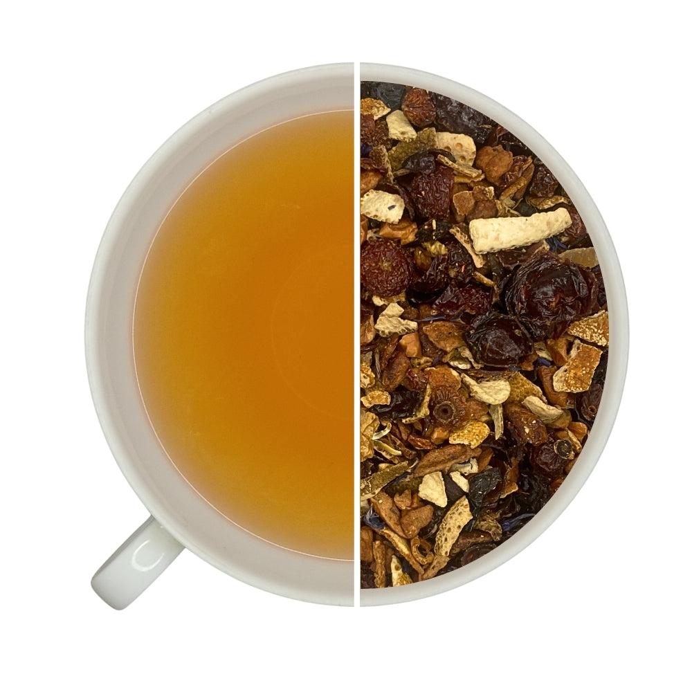 Tasse de thé infusé et vrac d'infusion fruitée Bora Bora,  ananas, pomme, orange, églantier, mangue, goyave.