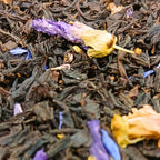 Thé noir aromatisé Quartier Latin Teavora en vrac : châtaigne, violette, pétales de bleuet — pour l'automne