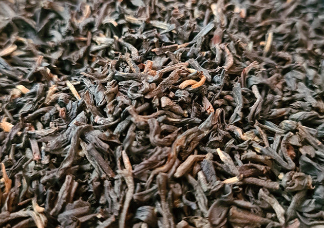 Sachet vrac de thé noir de Chine bio GRAND YU-NAN IMPERIAL, idéal pour le matin.