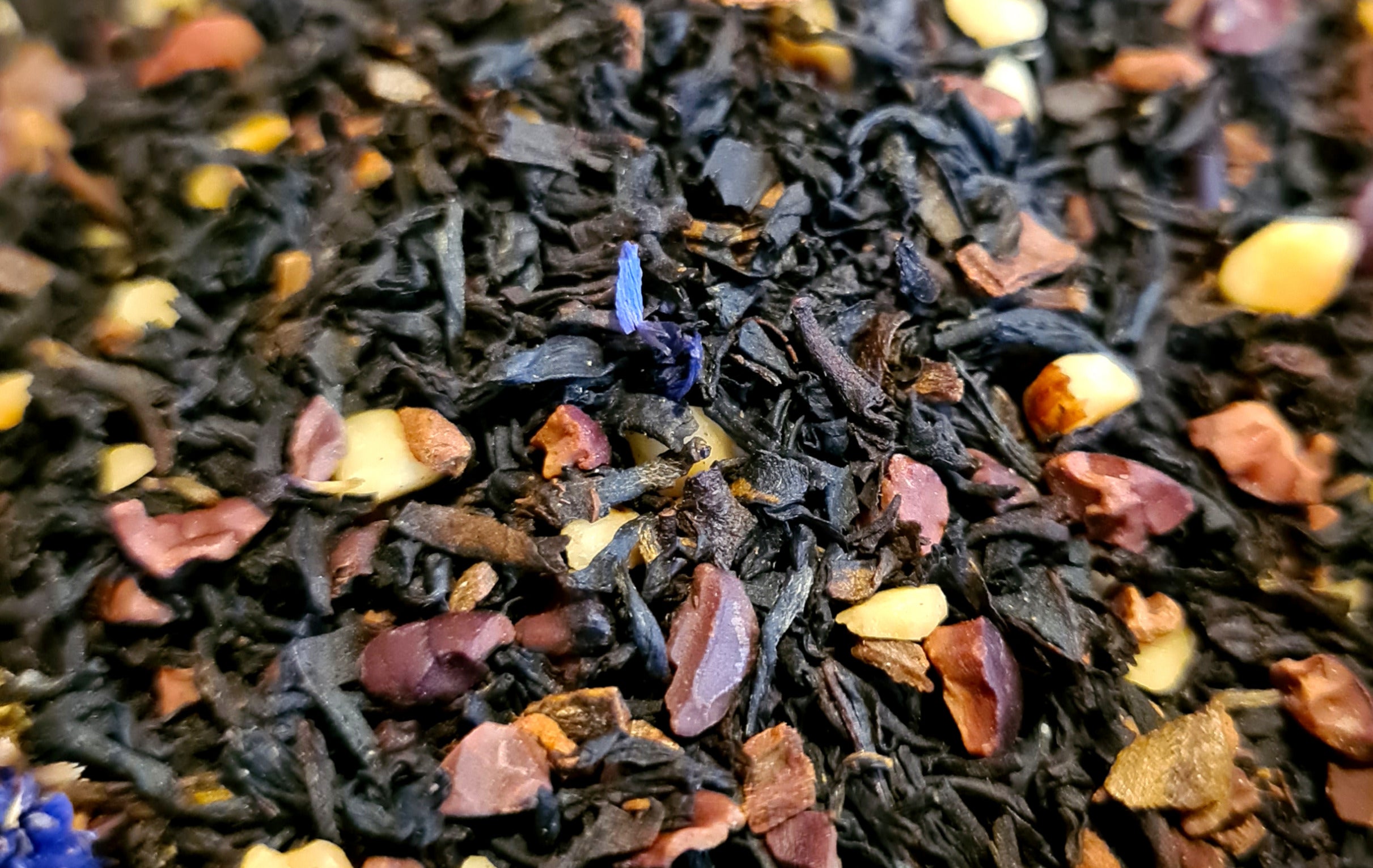 Sachet vrac de thé noir ROASTED NUTS, noisette, cannelle, cacao, noix, vanille, bleuet