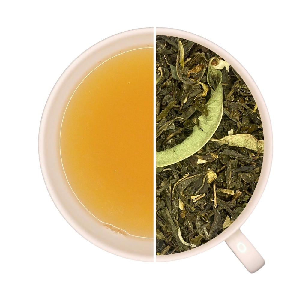 Tasse de thé infusé et vrac de thé vert et blanc aux agrumes COULEURS D'ASIE, mandarine, écorces d'orange, verveine.