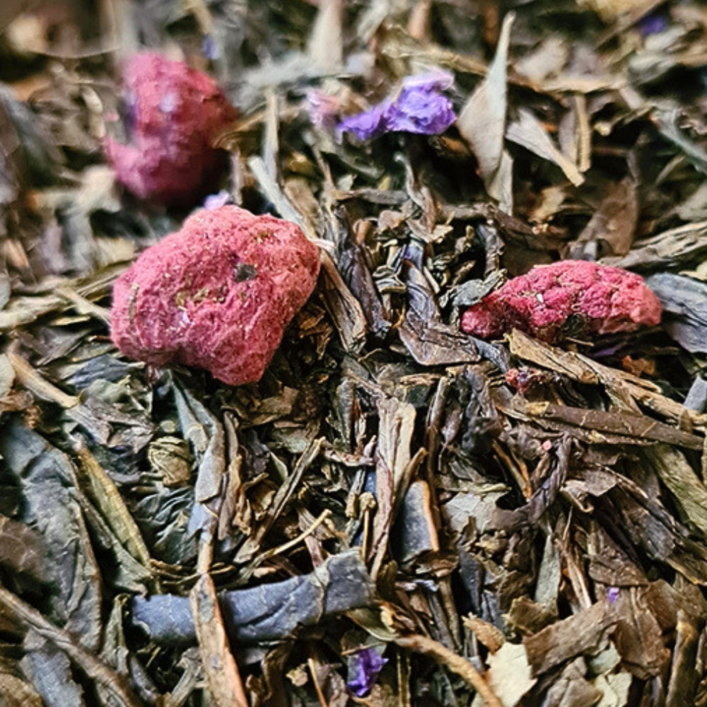 Thés vert et blanc Framboise Violette Teavora en vrac : framboise, violette — au printemps